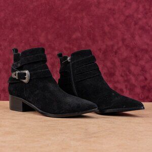 Marc Fisher Women Yandi Black Suede Western Pointy Toe Ankle Boots sz 10